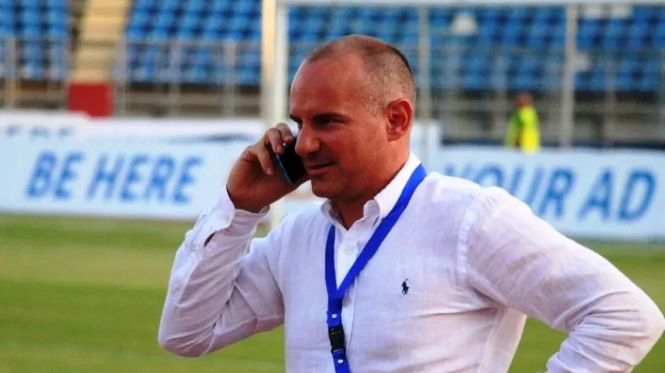 (ΝΕΟ) Laurent Dechaux, για Τεχνικός Διευθυντής!