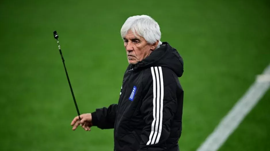 Με 3-4-3 και Τετέι, Τζόλη, Παυλίδη η Ελλάδα