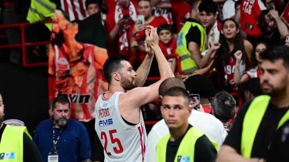 Επιβεβαιώθηκε η συμφωνία Πίτερς και Αρμάνι Μιλάνο