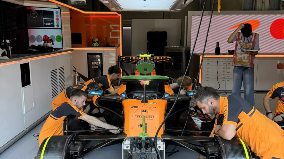 (Βίντεο Kerkida) Οι ετοιμασίες της McLaren... πριν την μάχη