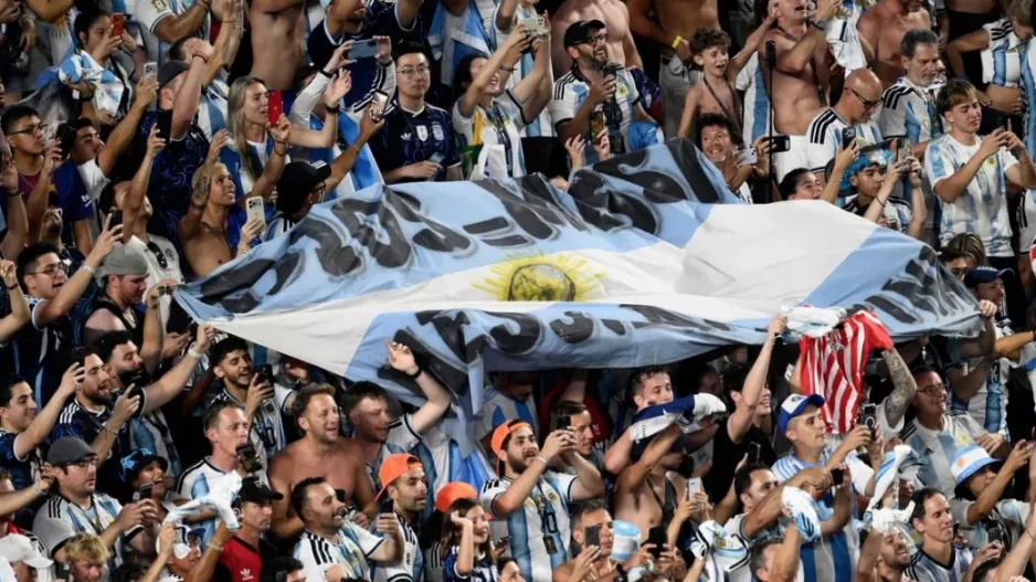 (Αγγλία-Αργεντινή) Απαγορεύτηκαν οι σημαίες για τα Νησιά Φόκλαντ!
