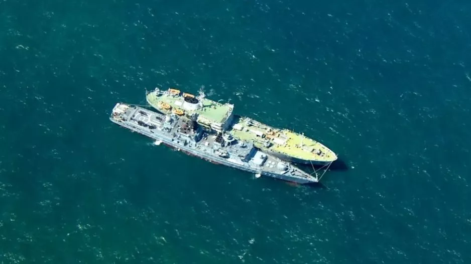 Ρωσικό πολεμικό έκανε άσκηση με πραγματικά πυρά 74 χλμ από τις βρετανικές ακτές