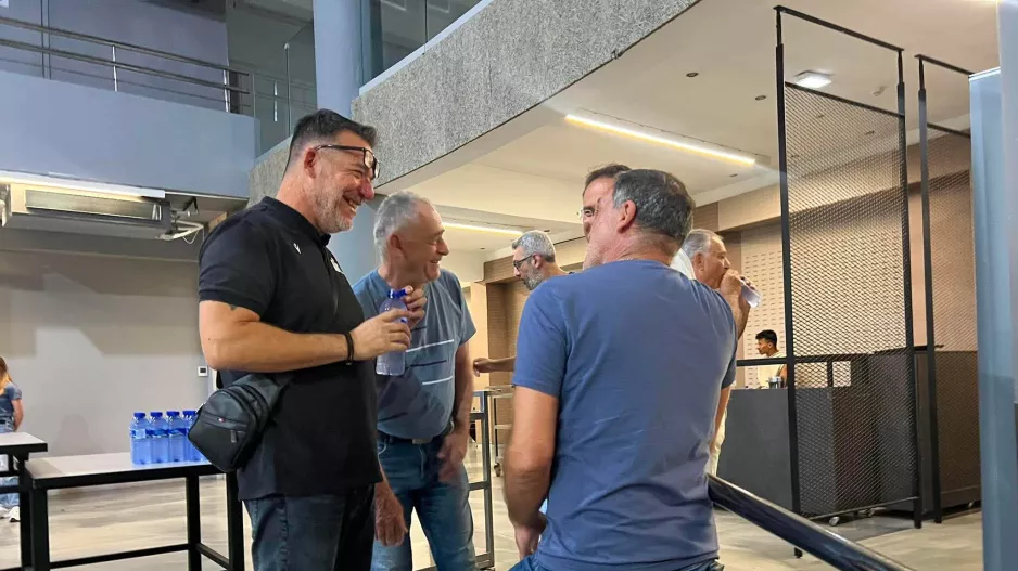 Τοποθετήσεις Πετεβίνου