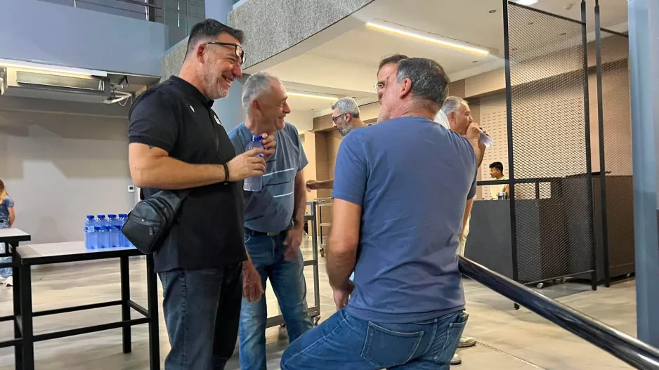 Μήνυμα με λίγους ή πολλούς αποδέκτες;