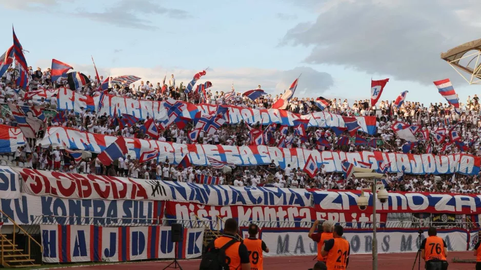 Καλή ομάδα, δυνατή έδρα-Ψηλό εμπόδιο!