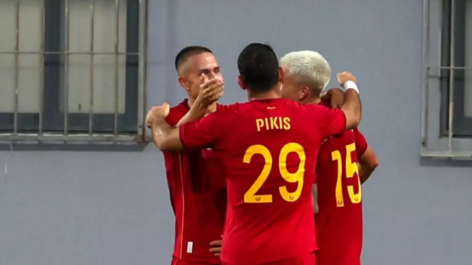 0-3, με Πική!