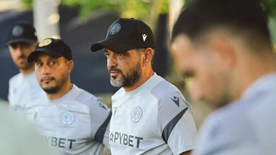 Η 11αδα της ΑΕΛ