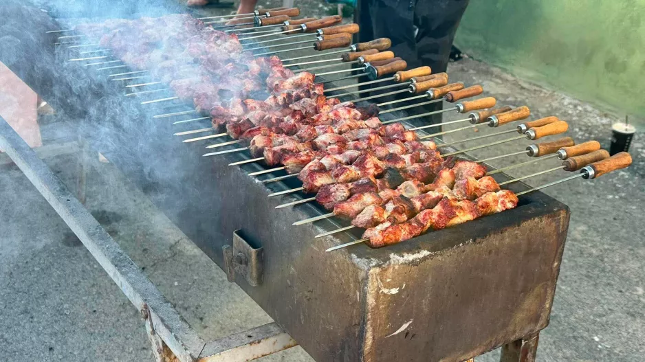 ΑΕΛ και... σουβλάκι