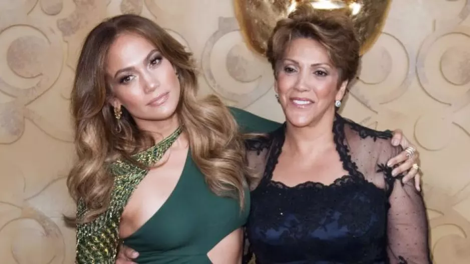 ΕΔΩ...Guadalupe Rodríguez!