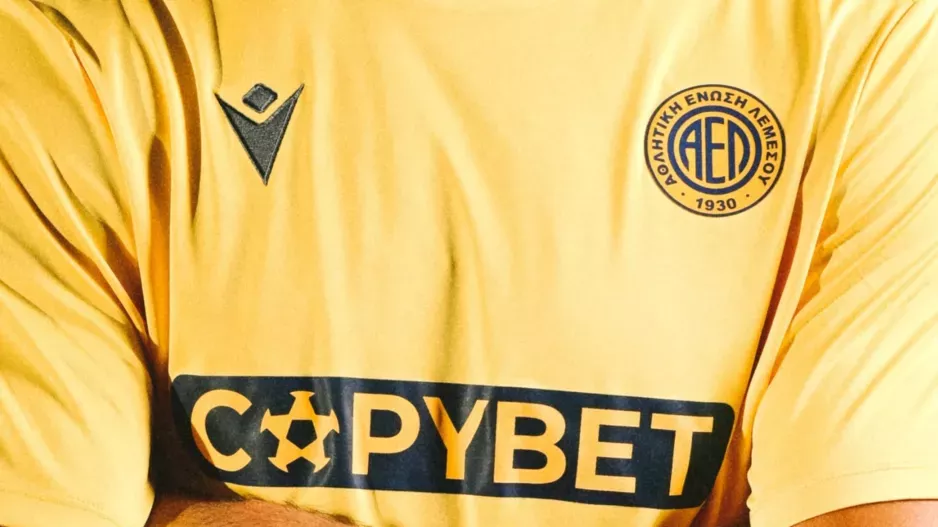 Δανείζει 6 νεαρούς παίκτες 
