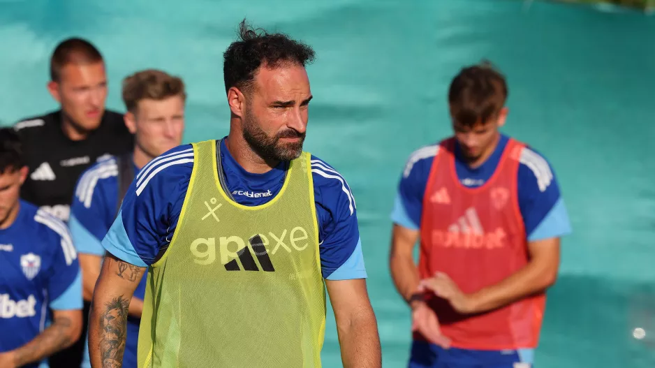 Θέλουν τα δικά του στάνταρ 