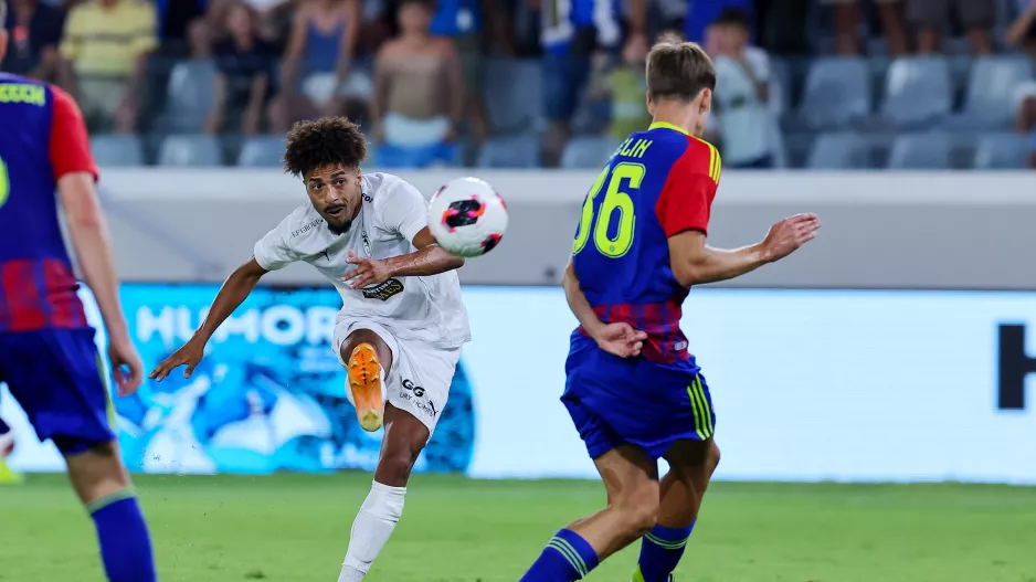 Κορέια (23-13) 