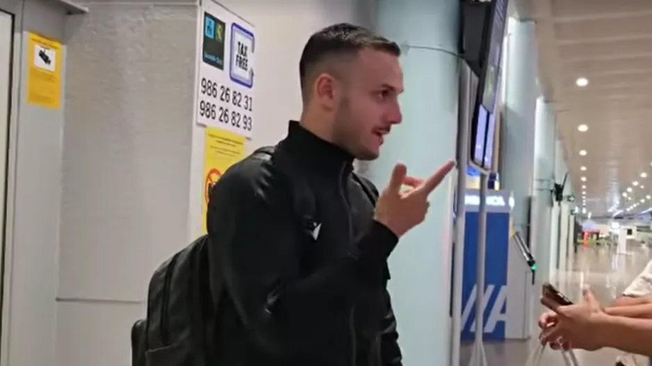 ΕΠΙΣΗΜΟ/ Στο ΑΠΟΕΛ ο Σάστρε!