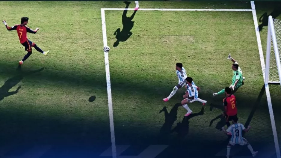 Έλυσε τον γόρδιο δεσμό ο Φεράν Τόρες στο 106'! (ΒΙΝΤΕΟ)