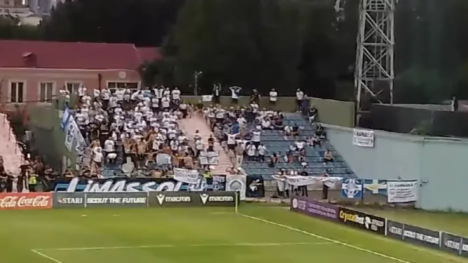 (Βίντεο Kerkida) Τραγούδι από τους Απολλωνίστες