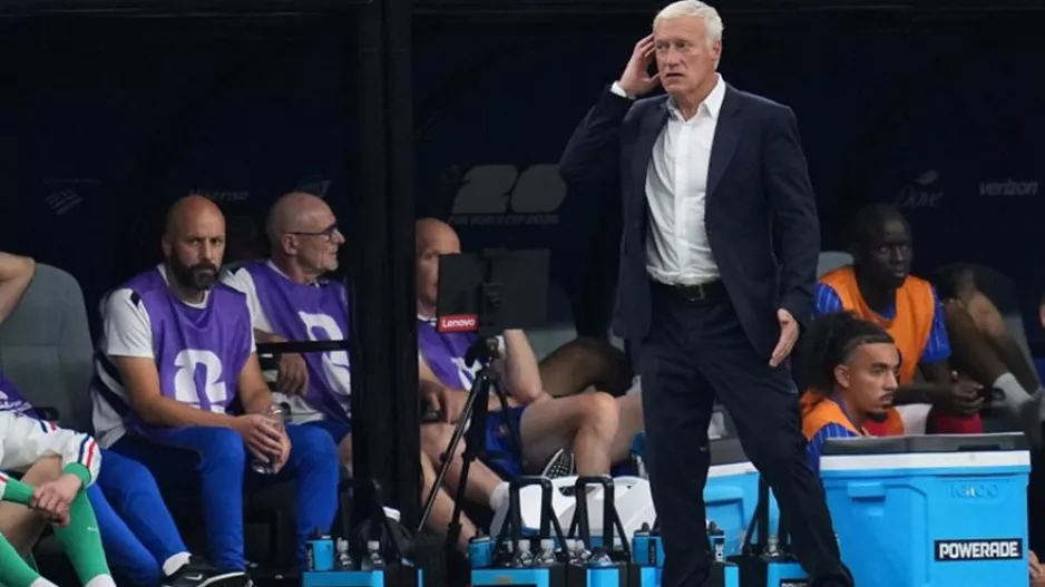 Η επιλογή Ντεσάν που άναψε φωτιές στα αποδυτήρια της Γαλλίας