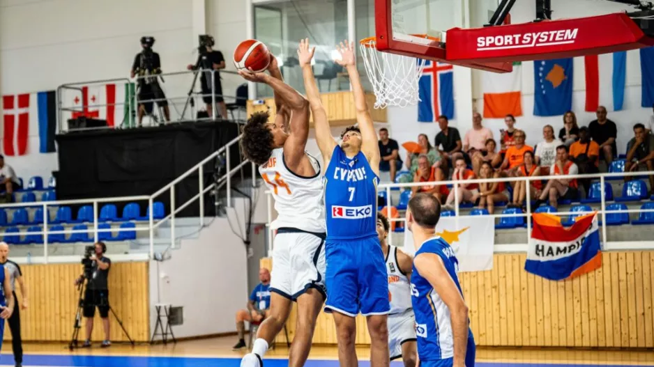 Τρίτος μπλοκέρ του FIBA EuroBasket U20 Β' Κατηγορίας ο Κουζάπας (Φώτο)