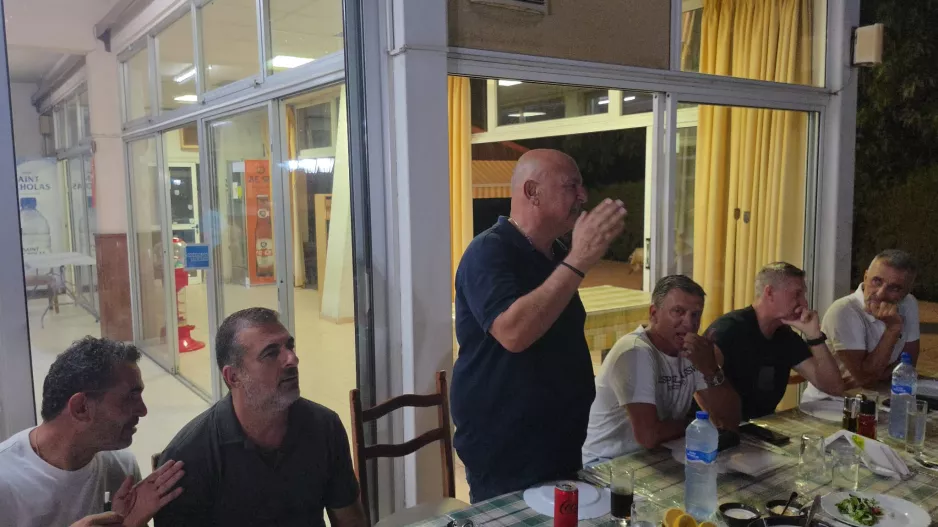 ΕΔΩ...Καραπατάκης