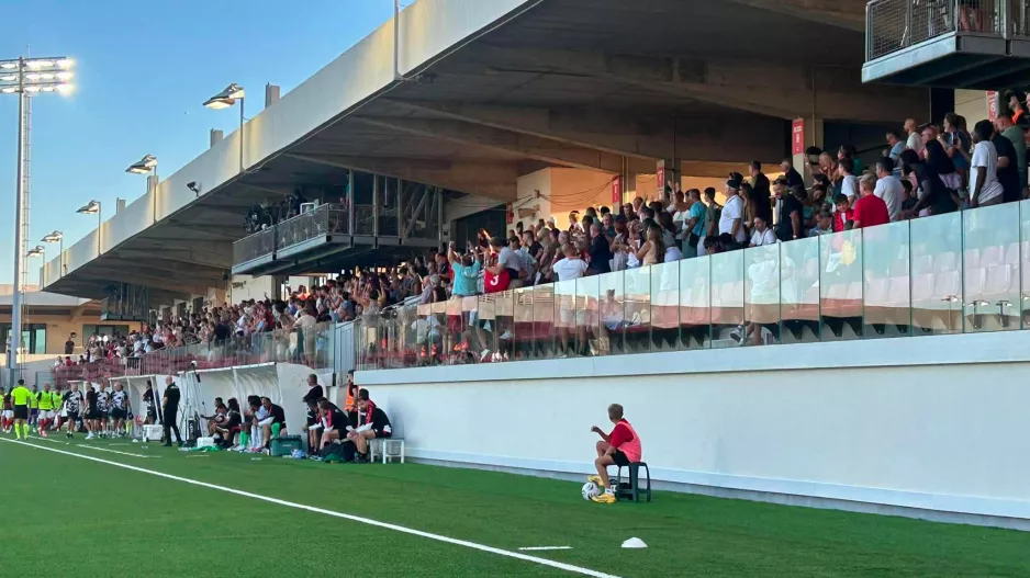 Χωρίς κόσμο στην Κύπρο