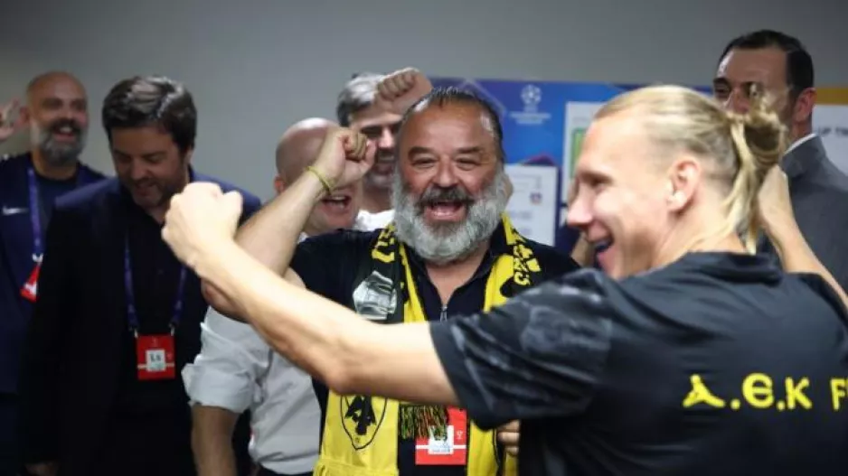 Πριμ 2 εκατ. ευρώ από Ηλιόπουλο!