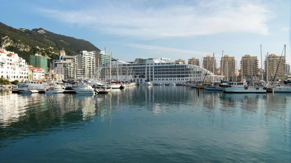 (Ομόνοια) Gibraltar στους... 23c!