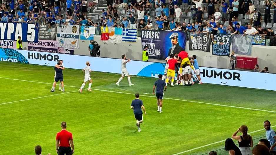16 γκολ και... ΘΕΑΜΑ!!!