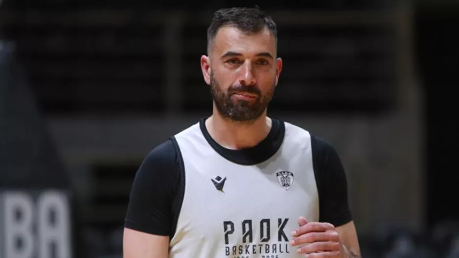 Αποσύρθηκε από τα παρκέ ο Ζάρας-Ανέλαβε υπεύθυνος αναπτυξιακού του ΠΑΟΚ