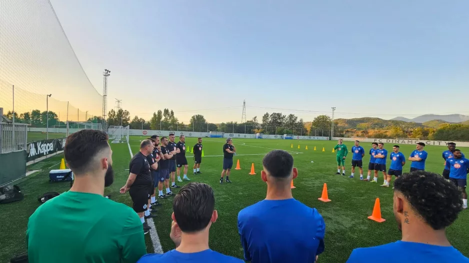 “Με το βλέμμα στην Κύπρο” οι Αλβανοί
