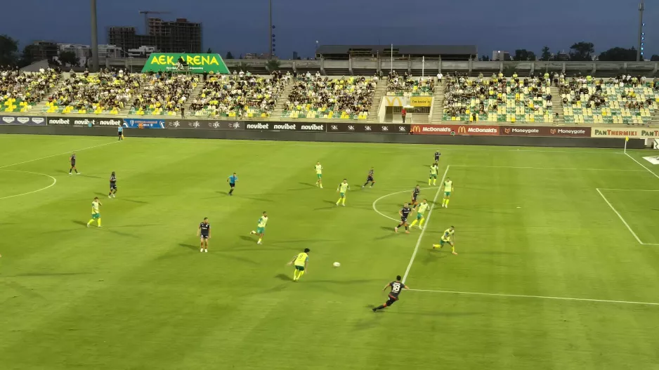 (LIVE) ΑΕΚ 1-0 ΑΠΟΕΛ