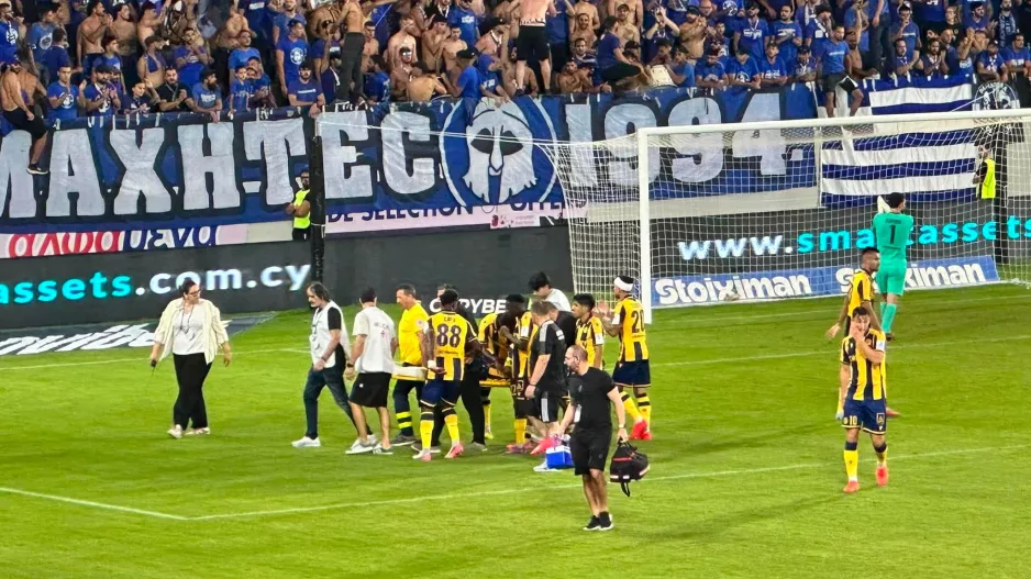 Τραυματισμός του Γκομίς που προκάλεσε...σοκ και αποβολή