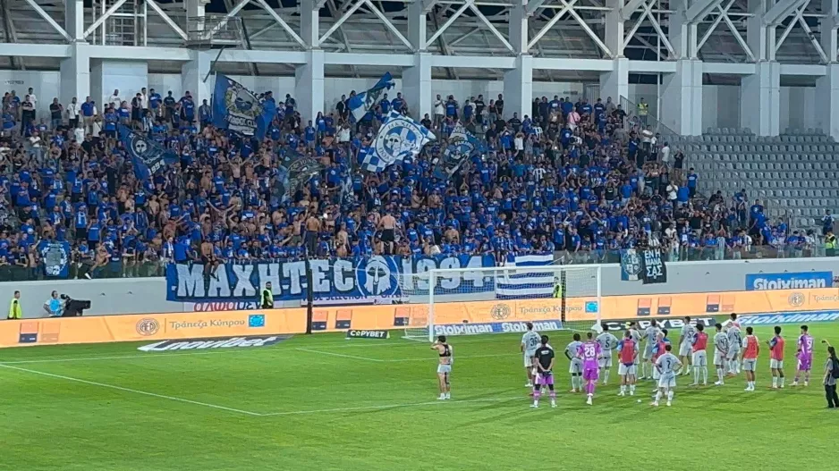 (ΒΙΝΤΕΟ Kerkida) Το respect των παικτών της Ανόρθωσης στον κόσμο