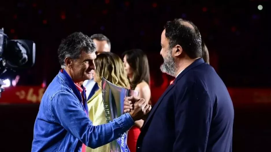 Σήμερα το ραντεβού Μαρινάκη – Μεντιλίμπαρ