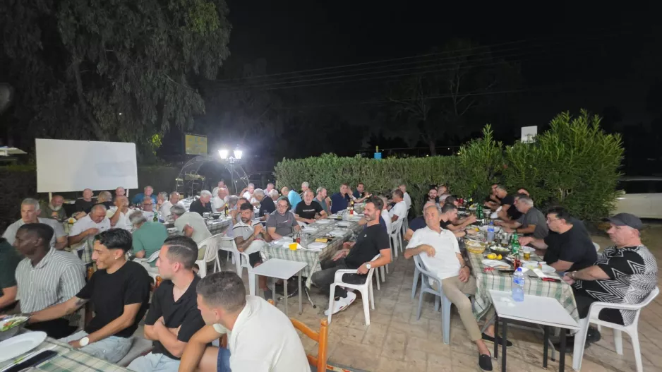 (ΦΩΤΟΣ Kerkida) Δείπνο...ΑΕΚ!
