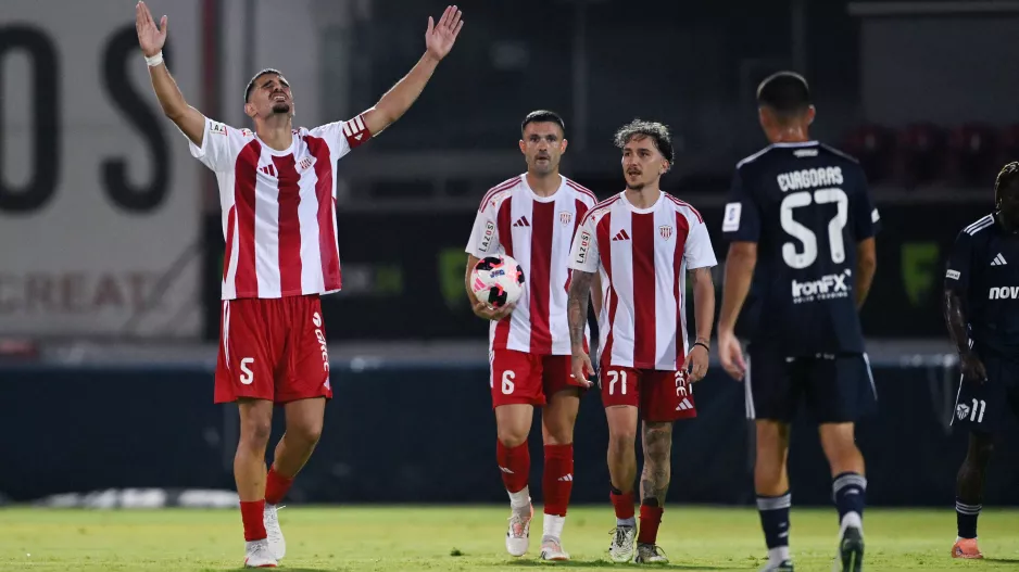 Παρασκευή και όχι Σάββατο το φιλικό