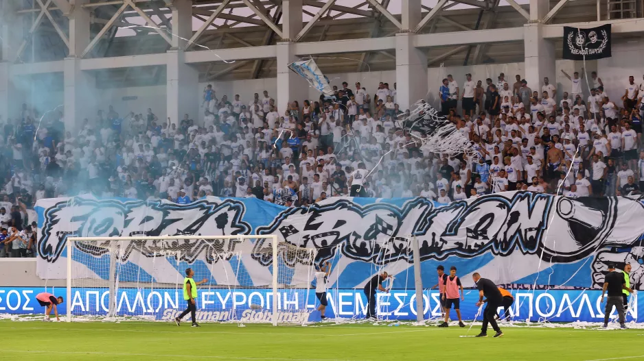 (Απόλλων) Sold out το Νότιο πέταλο