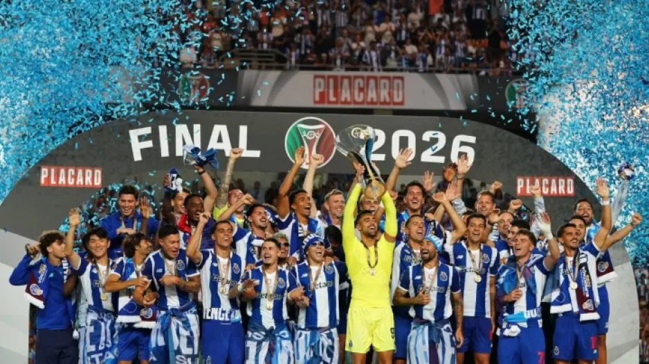 Κατέκτησαν το 25ο Super Cup τους οι Δράκοι