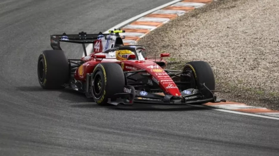 Παράπονα Χάμιλτον στη Ferrari για τη διαχείριση του αγώνα του