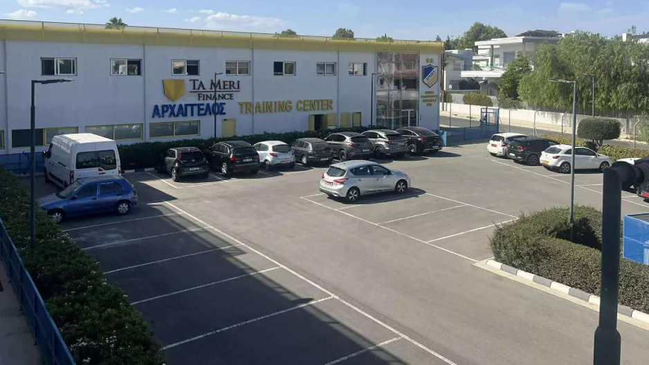 (ΑΠΟΕΛ)/ Η στήριξη είναι μονόδρομος