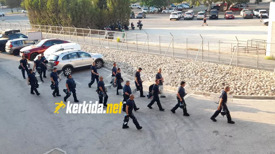 Πέρασαν και… πήραν θέση