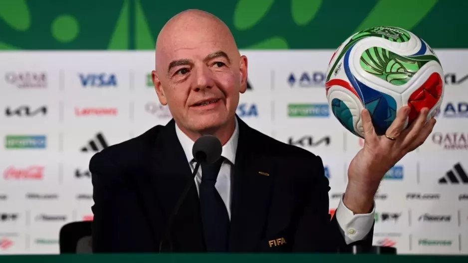 FIFA: Ο δημοσιογράφος των «Times» εξήγησε πώς έμαθε για το ξεπούλημα του Μουντιάλ