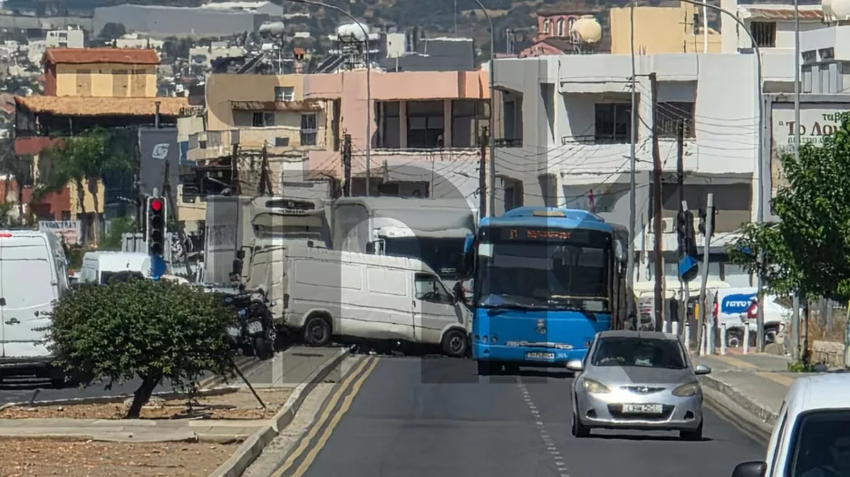 Πυροβολισμοί και καταδίωξη στη Λεμεσό – Χειροπέδες σε δύο νεαρούς Τ/κ