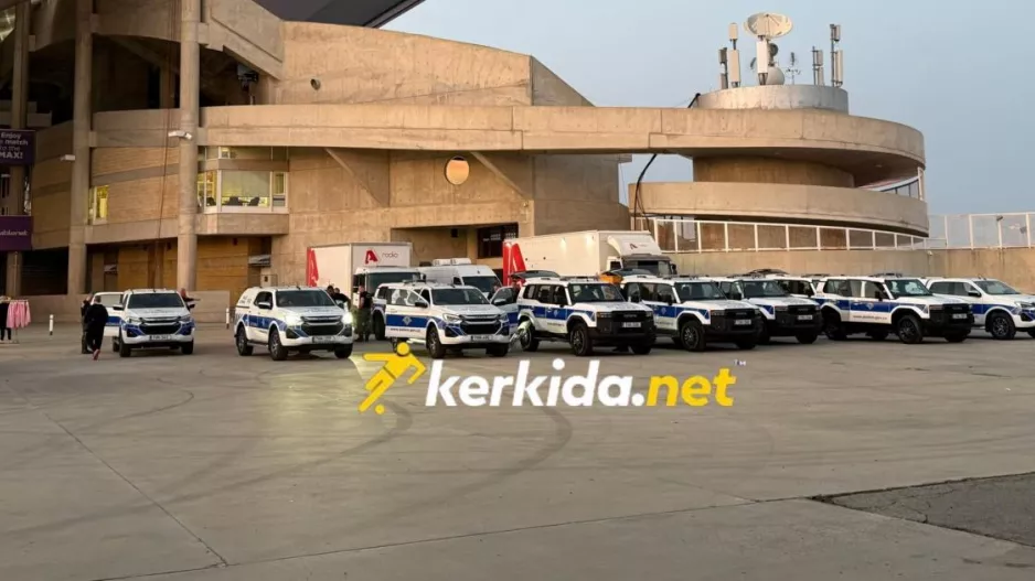 ΑΠΟΚΛΕΙΣΜΟΣ 24χρονου για τα επεισόδια στο ΑΠΟΕΛ-ΑΕΛ