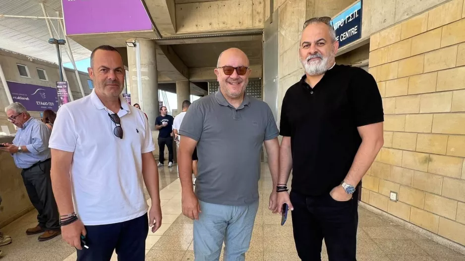 Φιλαράκια!