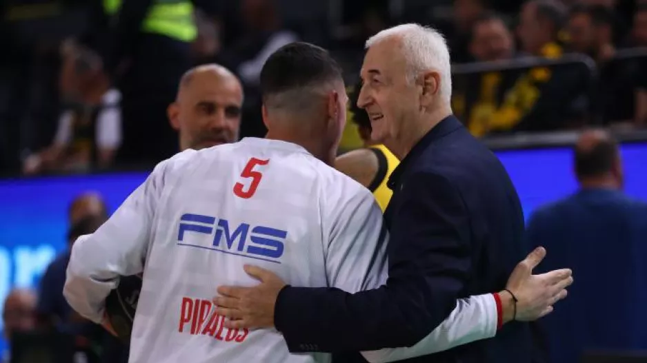 Κοντά σε οριστική συμφωνία ΑΕΚ και Ολυμπιακός για τη Sunel Arena και τον Λαρεντζάκη
