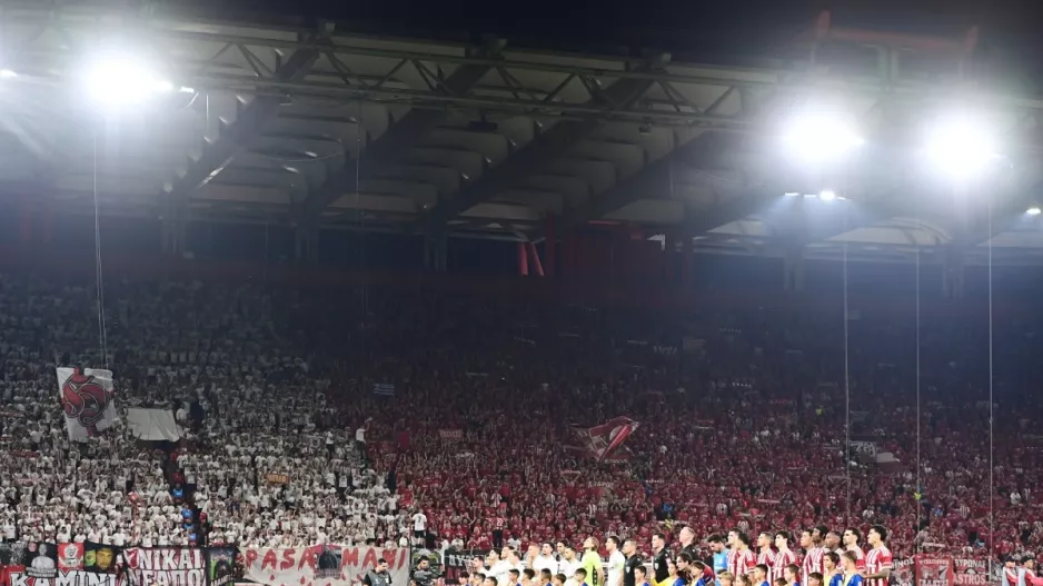«Ερυθρόλευκη» απόβαση στη Λιβαδειά, θα ζητήσει επιπλέον εισιτήρια ο Ολυμπιακός