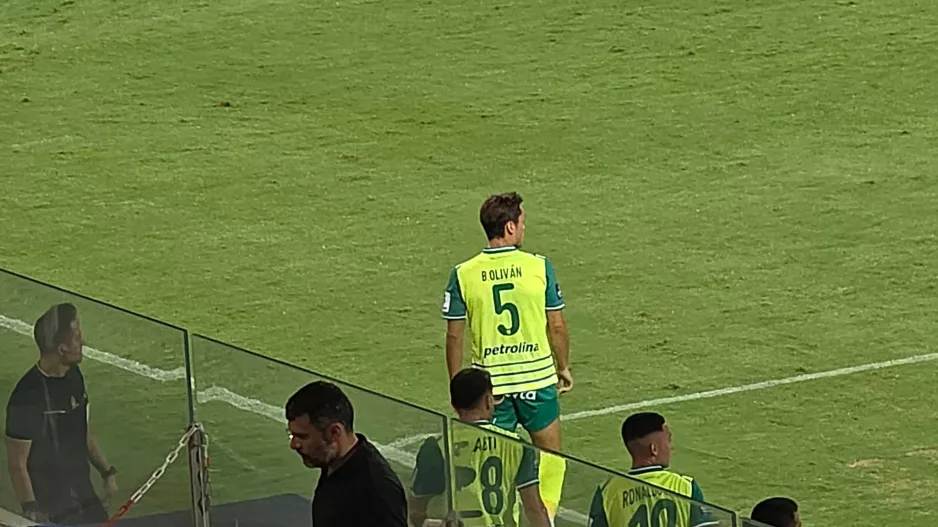 Ντεμπούτο Ολιβάν
