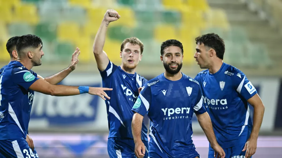 Ο Πέτροβιτς... στο τέλος της χάρισε το πρώτο τρίποντο!