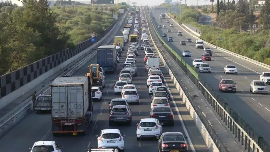 Κλειστή λωρίδα του αυτοκινητόδρομου Λευκωσίας – Λεμεσού