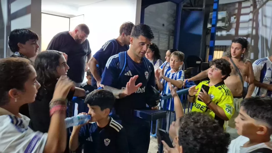 Οι μικροί αποθέωσαν τον Κίκο! (Βίντεο Kerkida)