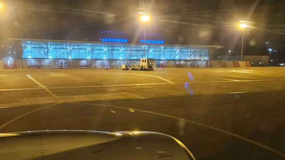 Προσγείωση... στο Aerodrom Podgorica